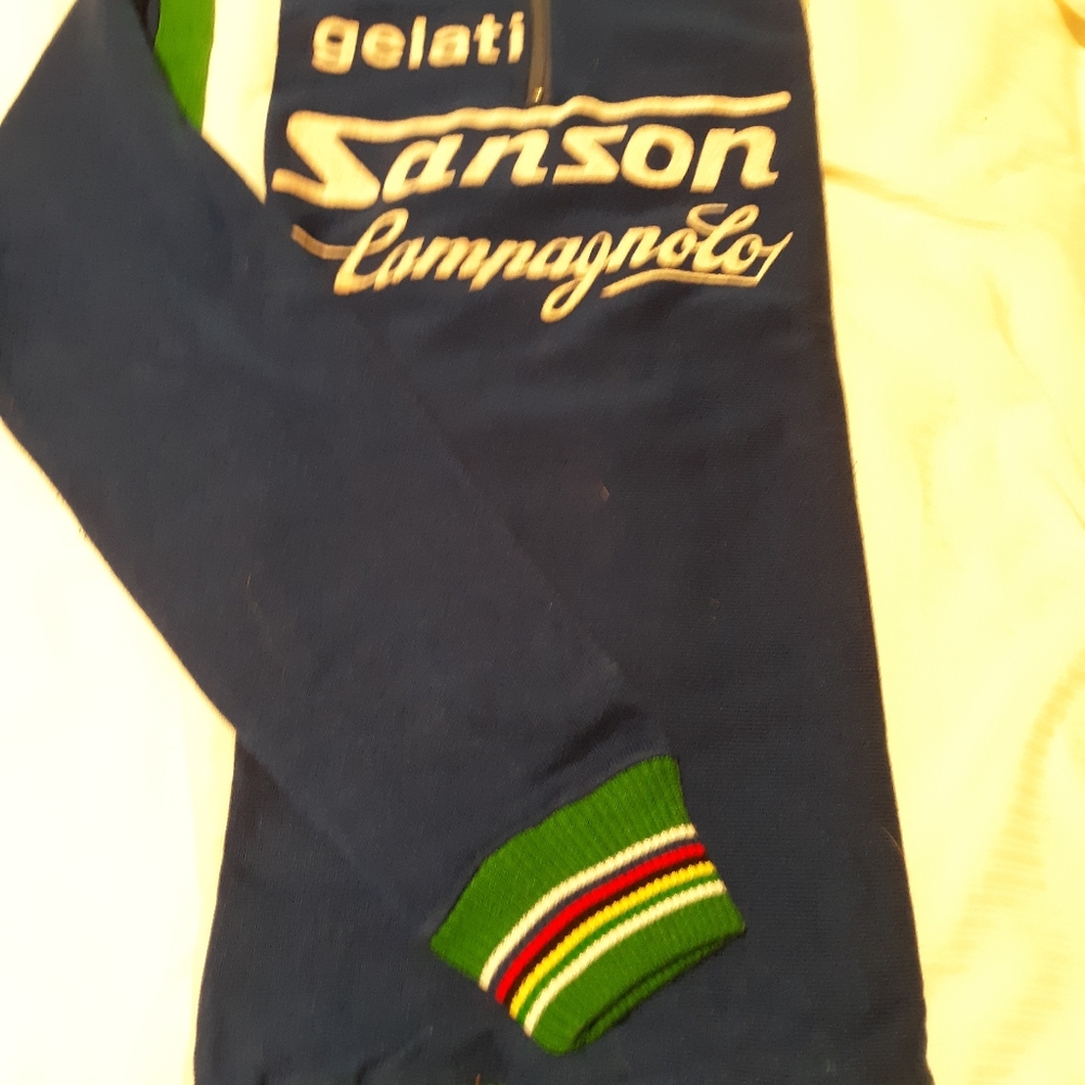 Men's new sweater